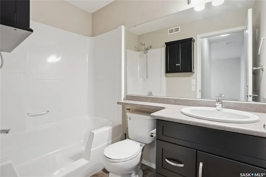366 Kolynchuk Manor Saskatoon SK S7T 0W4
