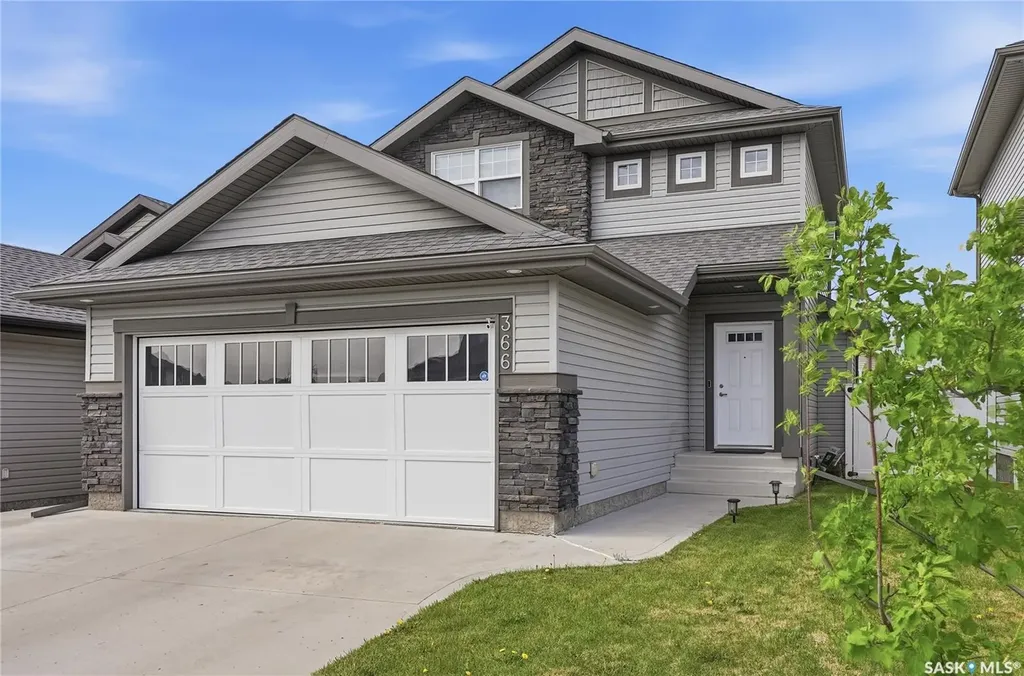 366 Kolynchuk Manor Saskatoon SK S7T 0W4