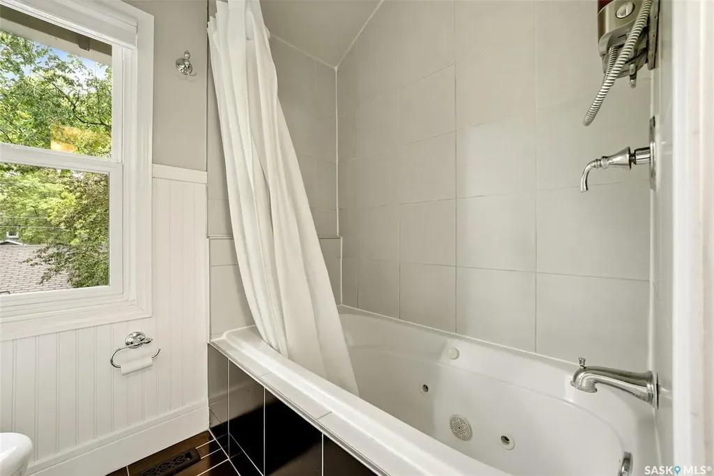 2950 Retallack Street Regina SK S4S 1S9