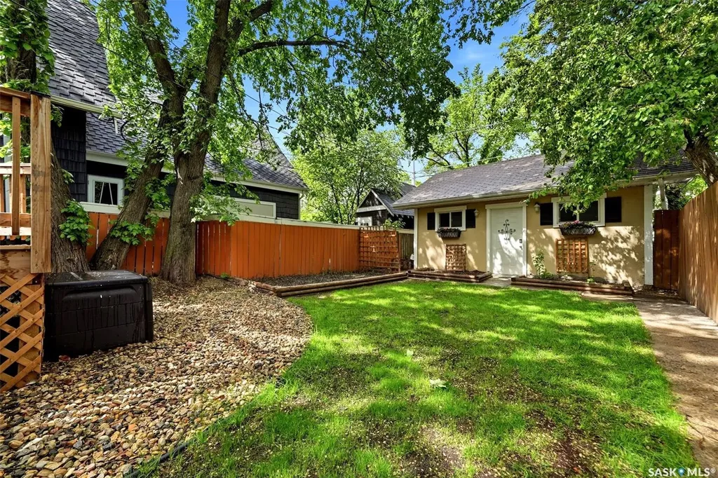 2950 Retallack Street Regina SK S4S 1S9