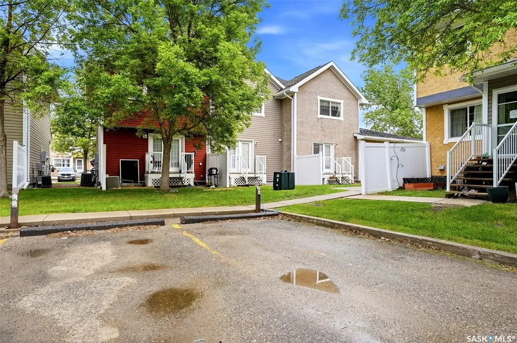 2179 Toronto Street Regina SK S4P 0B7
