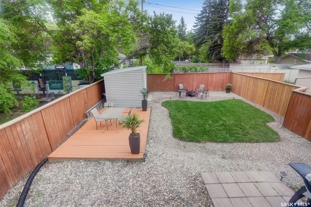 209 Douglas Avenue E Regina SK S4N 1H4