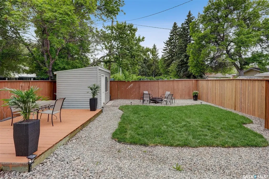 209 Douglas Avenue E Regina SK S4N 1H4