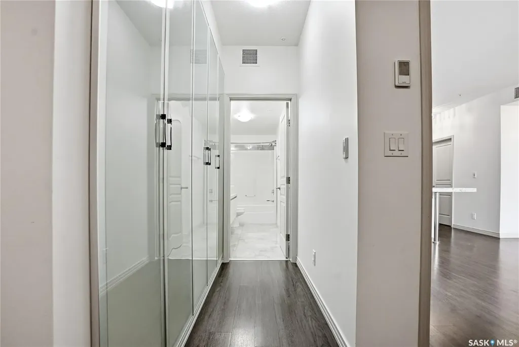 223 Evergreen Square Saskatoon SK S7S 1N1