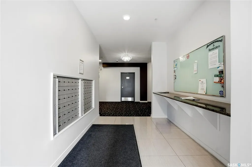 223 Evergreen Square Saskatoon SK S7S 1N1