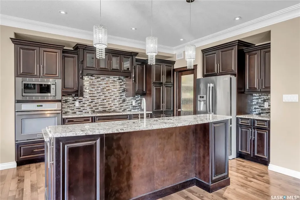 3969 Sandhill Crescent Regina SK S4V 3G7