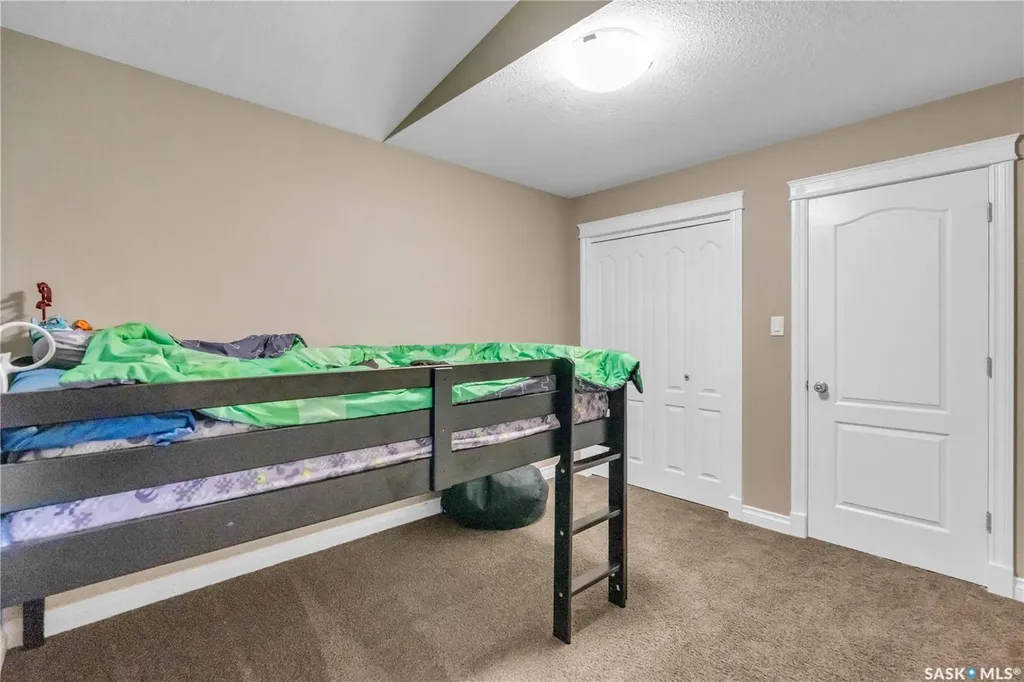 3969 Sandhill Crescent Regina SK S4V 3G7