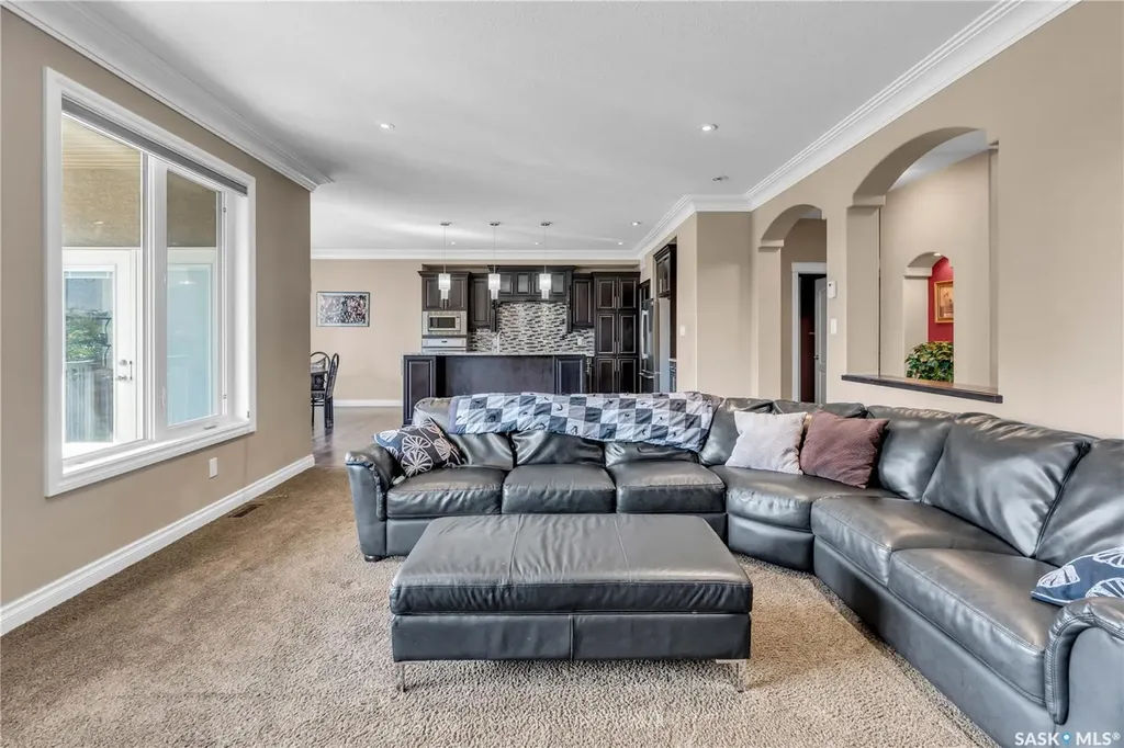 3969 Sandhill Crescent Regina SK S4V 3G7