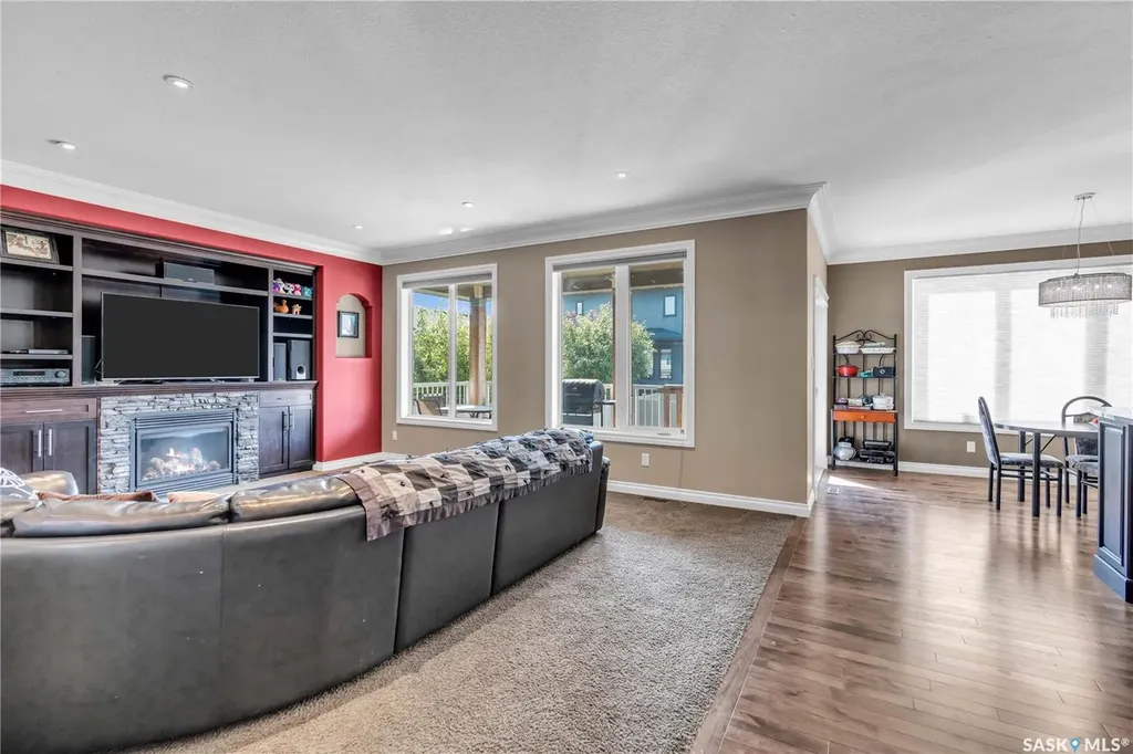 3969 Sandhill Crescent Regina SK S4V 3G7
