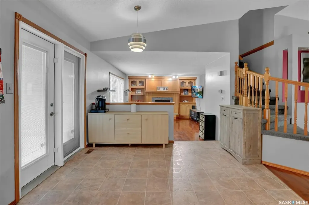 3312 Gloucester Bay Regina SK S4V 2T9