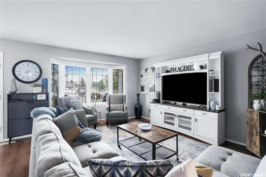507 Carter Way Saskatoon SK S7L 7J1