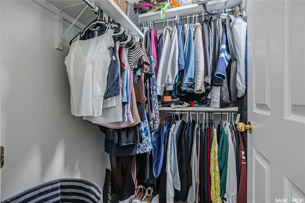 507 Carter Way Saskatoon SK S7L 7J1