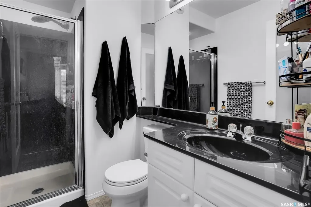 507 Carter Way Saskatoon SK S7L 7J1
