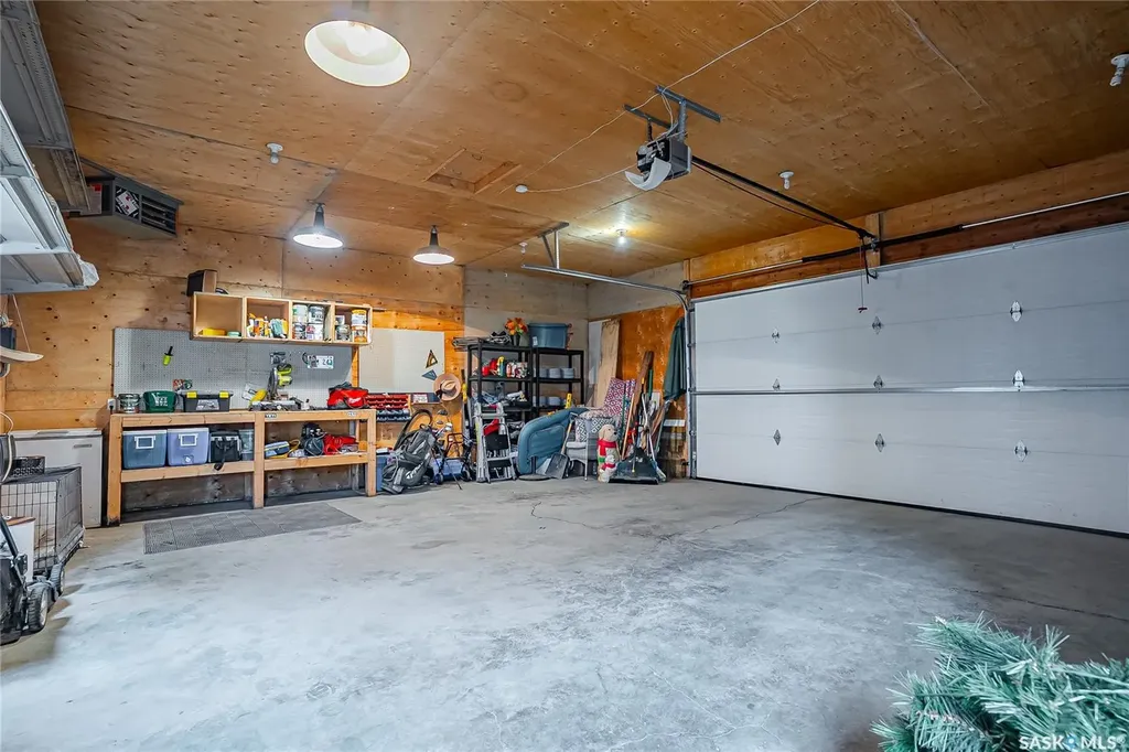 507 Carter Way Saskatoon SK S7L 7J1