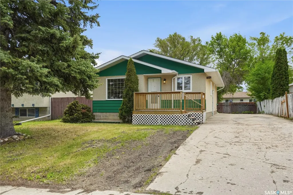 5929 Mckinley Avenue Regina SK S4T 6P5