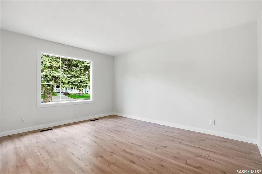 5929 Mckinley Avenue Regina SK S4T 6P5