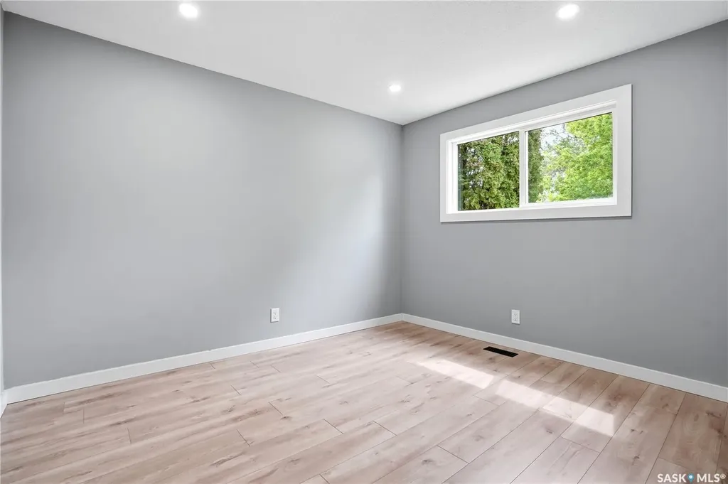 5929 Mckinley Avenue Regina SK S4T 6P5
