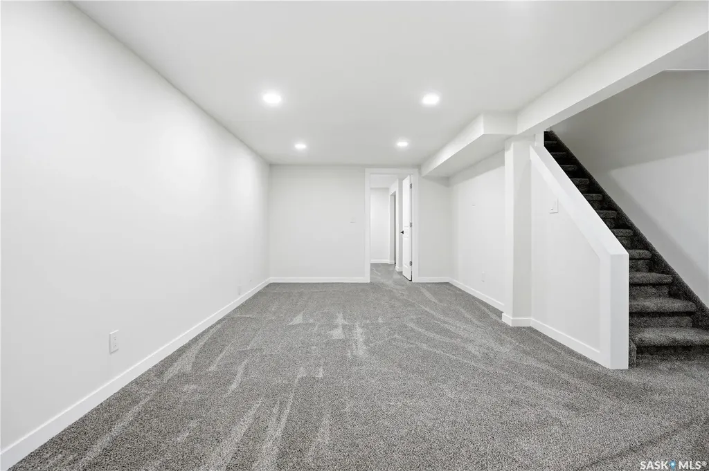 5929 Mckinley Avenue Regina SK S4T 6P5