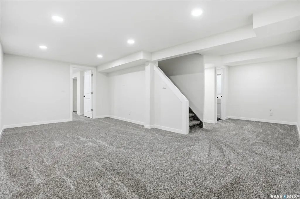 5929 Mckinley Avenue Regina SK S4T 6P5