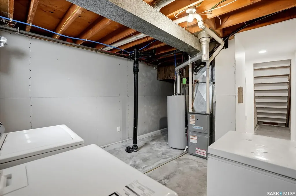 5929 Mckinley Avenue Regina SK S4T 6P5