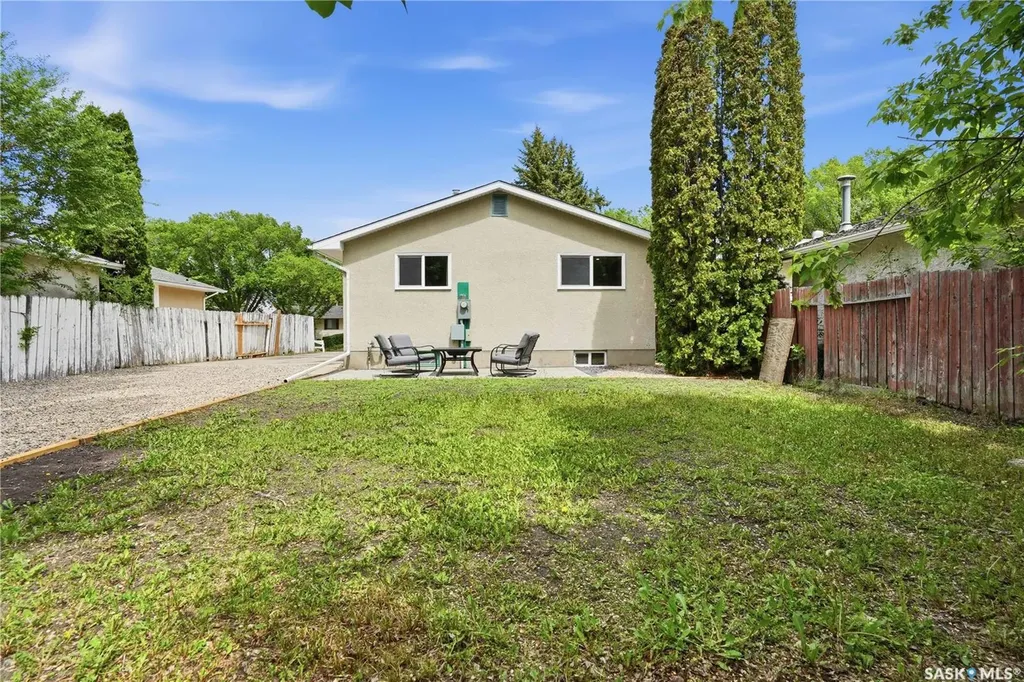 5929 Mckinley Avenue Regina SK S4T 6P5
