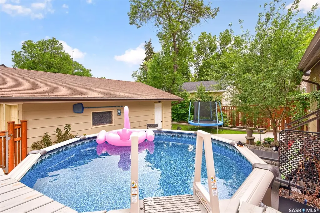161 Marlborough Street E Moose Jaw SK S6H 0T3