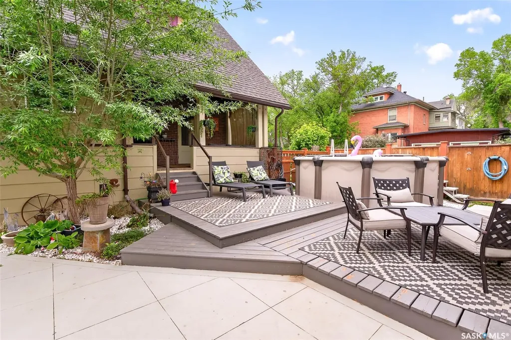 161 Marlborough Street E Moose Jaw SK S6H 0T3