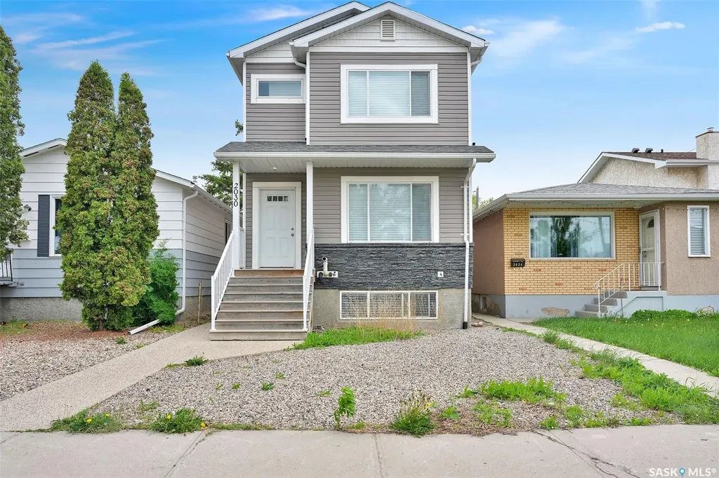 2030 Francis Street Regina SK S4N 2P1