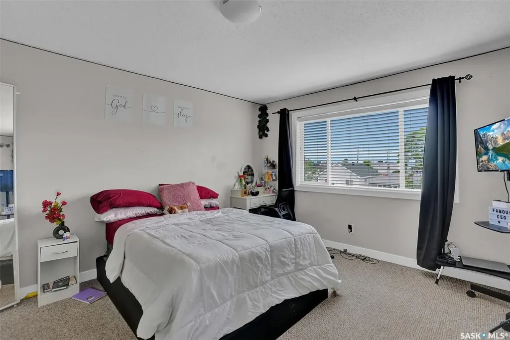 2030 Francis Street Regina SK S4N 2P1