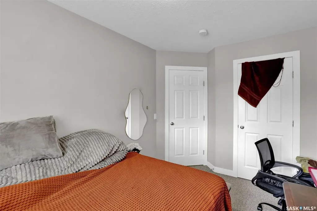 2030 Francis Street Regina SK S4N 2P1