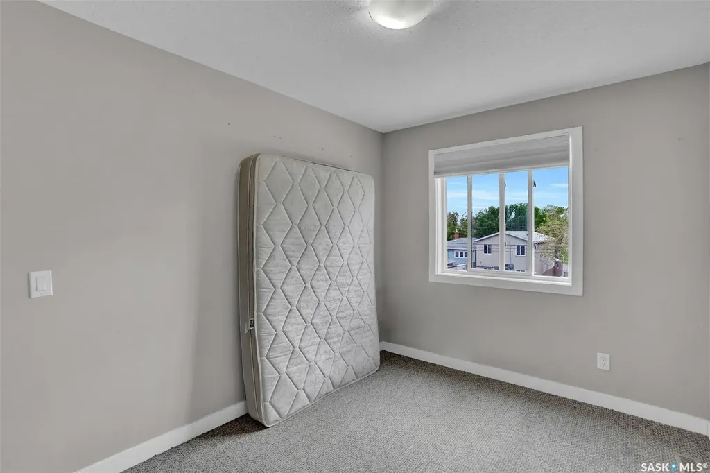 2030 Francis Street Regina SK S4N 2P1