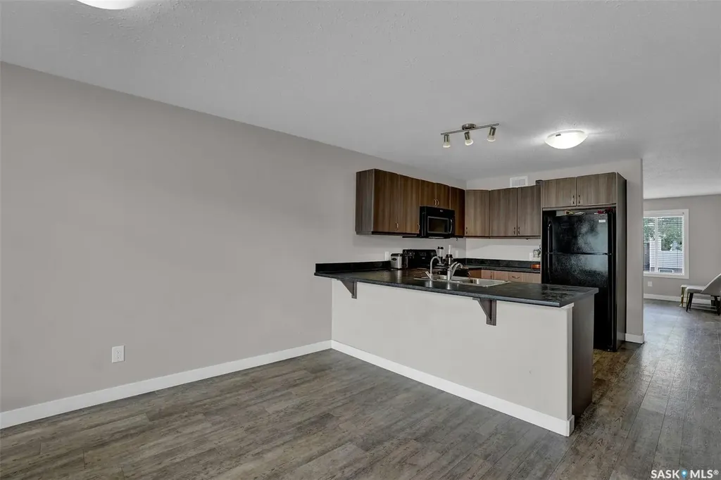 2030 Francis Street Regina SK S4N 2P1