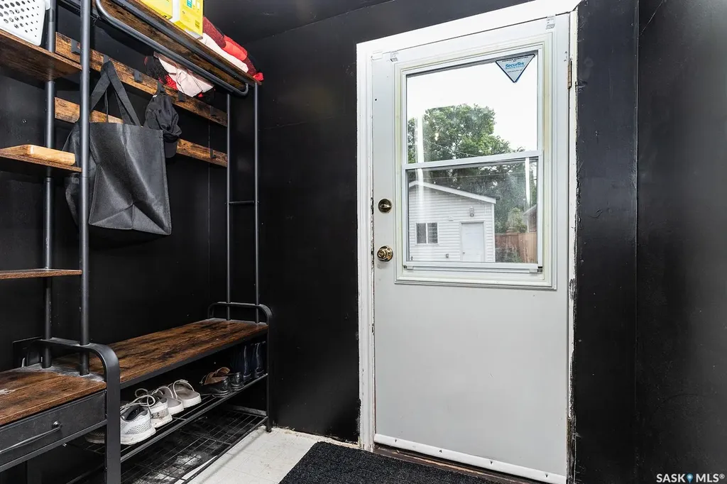 840 8th Avenue N Saskatoon SK S7K 2X2