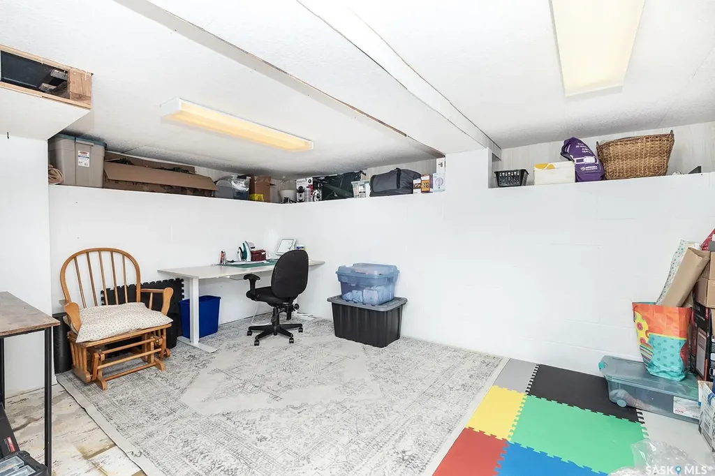 840 8th Avenue N Saskatoon SK S7K 2X2