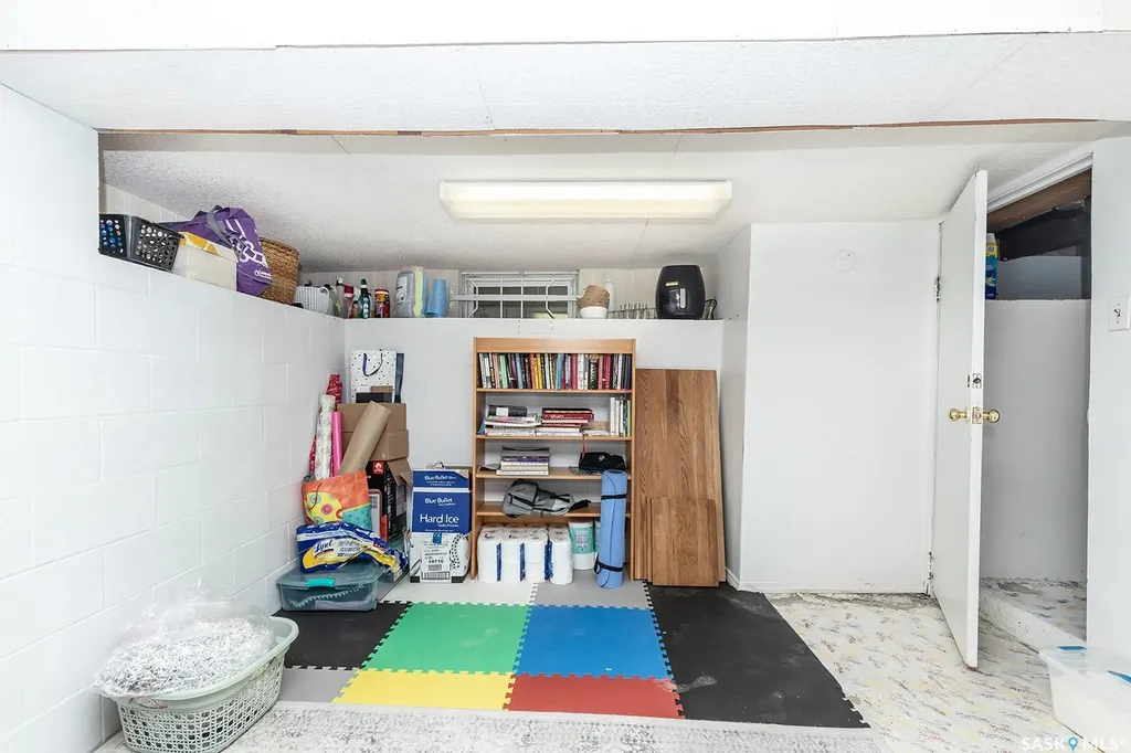 840 8th Avenue N Saskatoon SK S7K 2X2