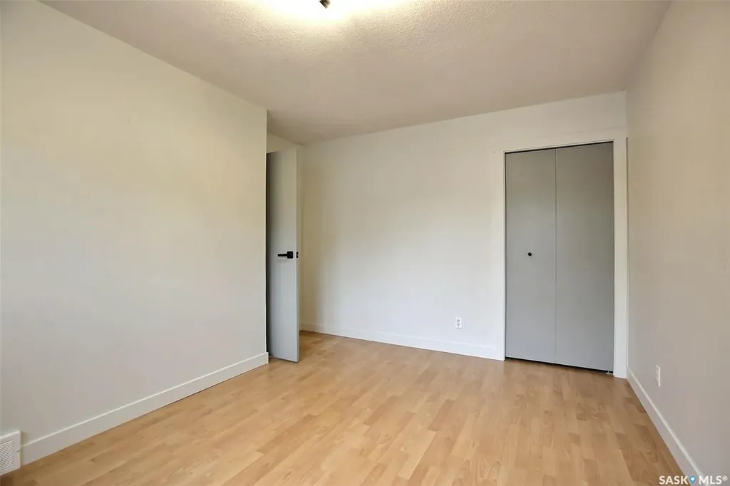 1606 7th Avenue E Regina SK S4N 5S6