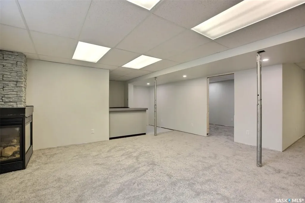 1606 7th Avenue E Regina SK S4N 5S6
