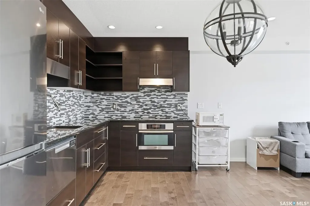 230 Slimmon Road Saskatoon SK S7V 0B3