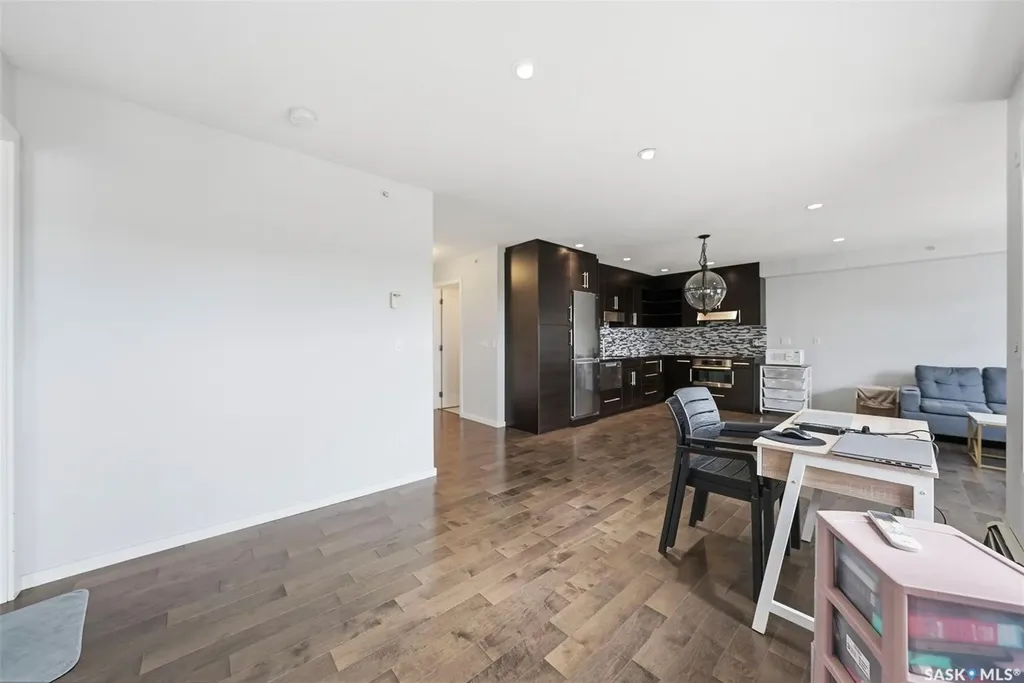 230 Slimmon Road Saskatoon SK S7V 0B3