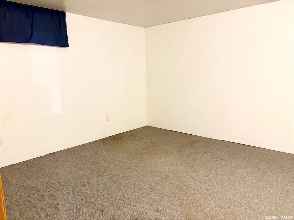 70 Clarewood Crescent Yorkton SK S3N 2V2