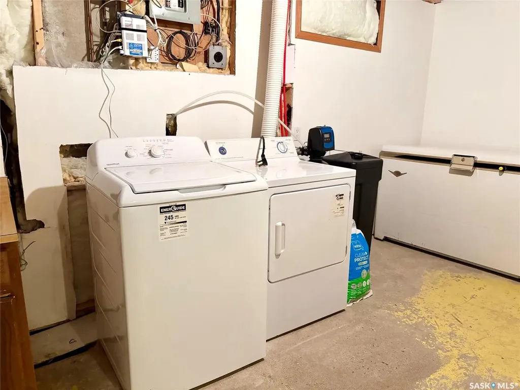 70 Clarewood Crescent Yorkton SK S3N 2V2