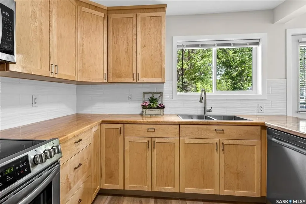 244 Main Street Balgonie SK S0G 0E0