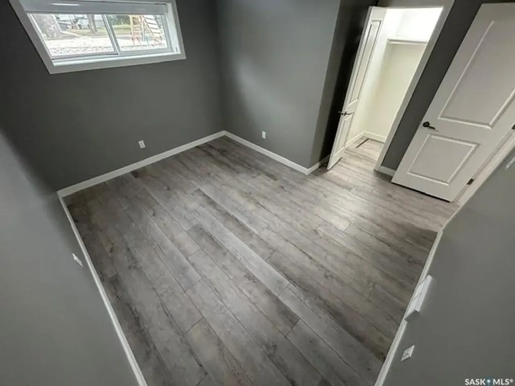 3067 Elphinstone Street Regina SK S4S 2A6