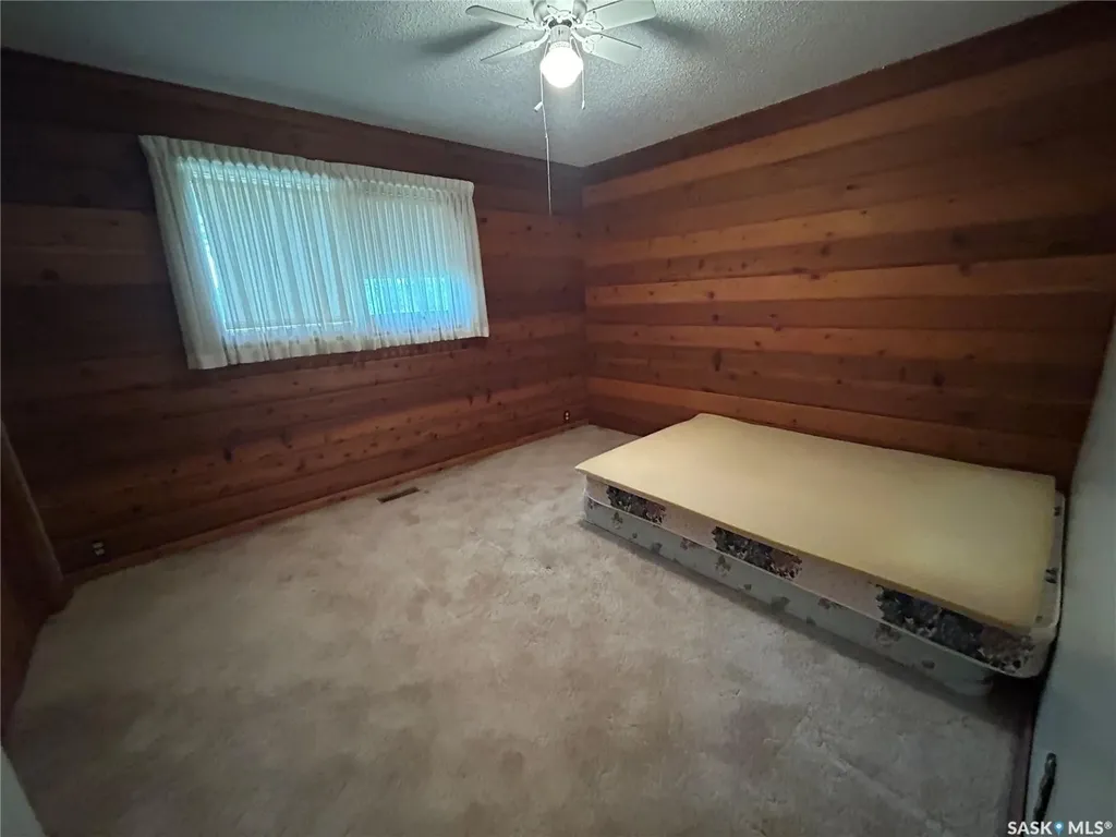 221 1st Street W Coronach SK S0H 0Z0
