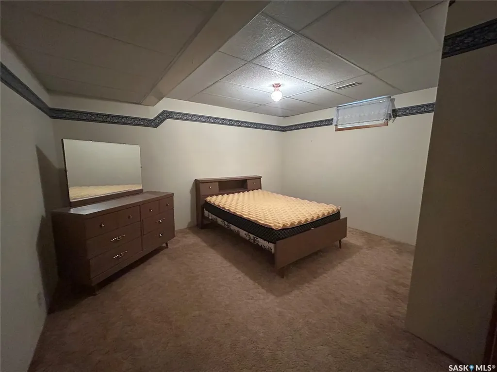 221 1st Street W Coronach SK S0H 0Z0