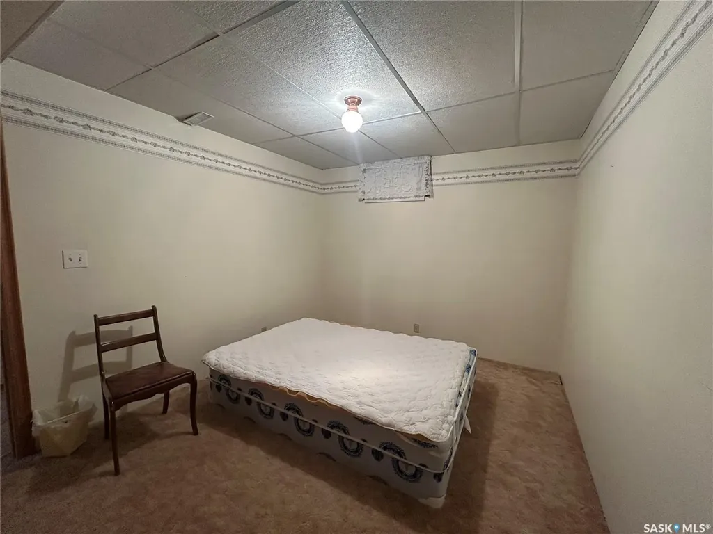 221 1st Street W Coronach SK S0H 0Z0