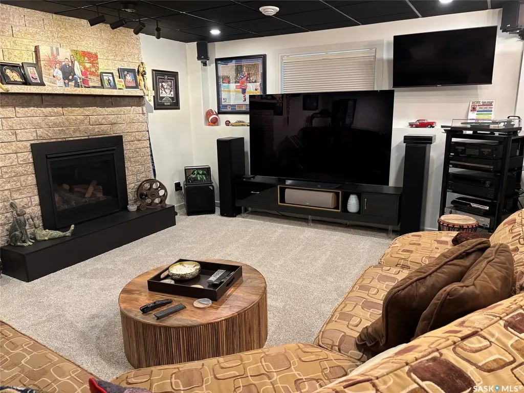 210 Thain Way Saskatoon SK S7K 6T2