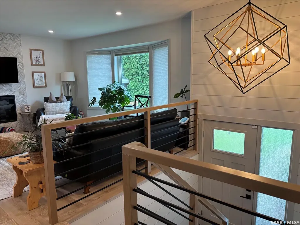 210 Thain Way Saskatoon SK S7K 6T2