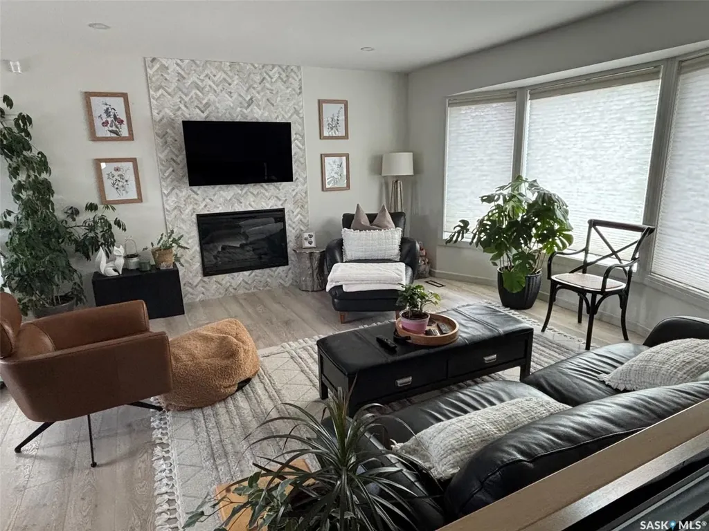 210 Thain Way Saskatoon SK S7K 6T2