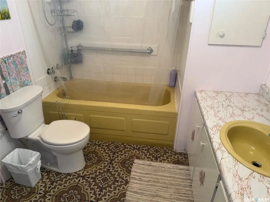 177 Poplar Lane Wee Too Beach SK S0G 1C0